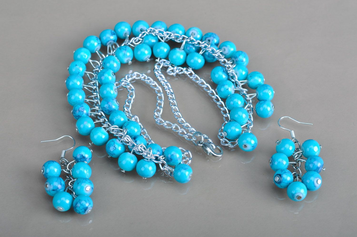 Ensemble de collier et boucles d'oreilles bleu fait main en perles en céramique photo 5