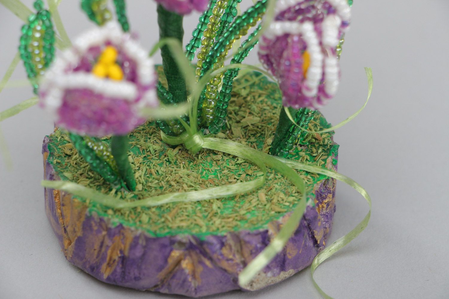 Round holder with hand woven beaded flowers in the shape of crocuses photo 4