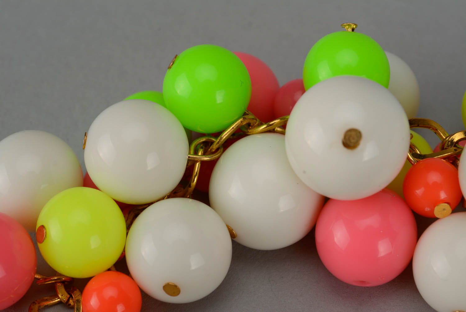 Collier en différentes couleurs Perles photo 2