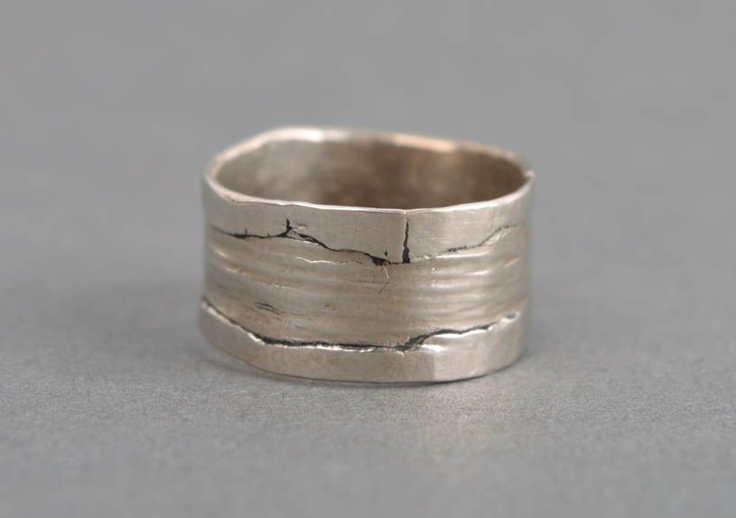 Стильное кольцо хэнд мэйд украшение из мельхиора женское кольцо маленькое фото 3