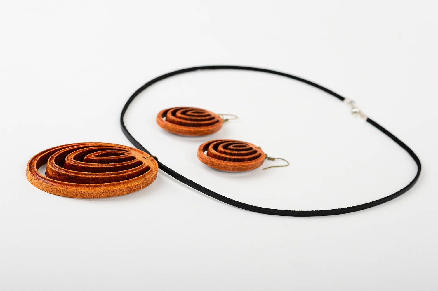 Unique wooden jewelry set handmade earrings designer pendant necklace photo 3