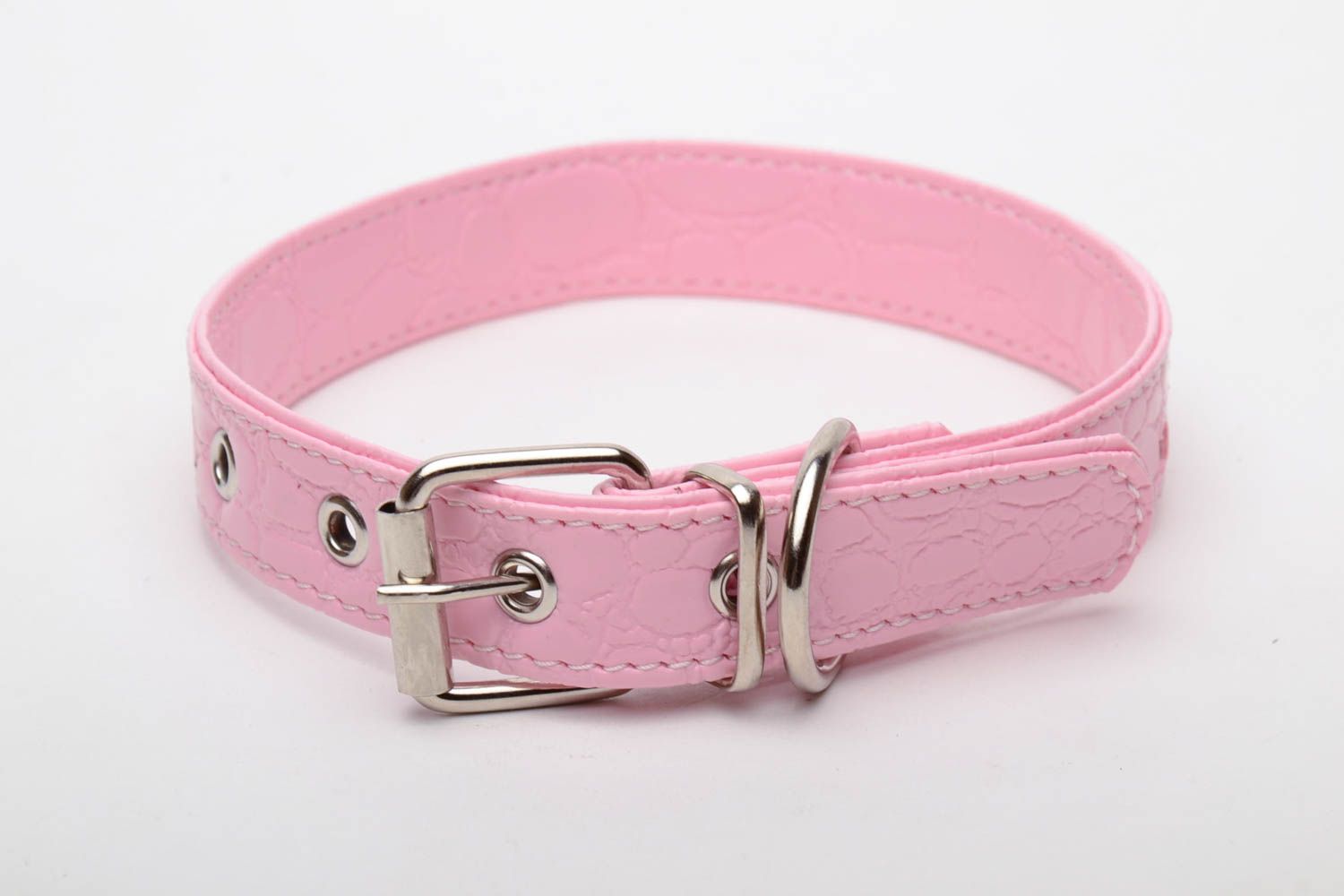 Pink leather collar photo 2