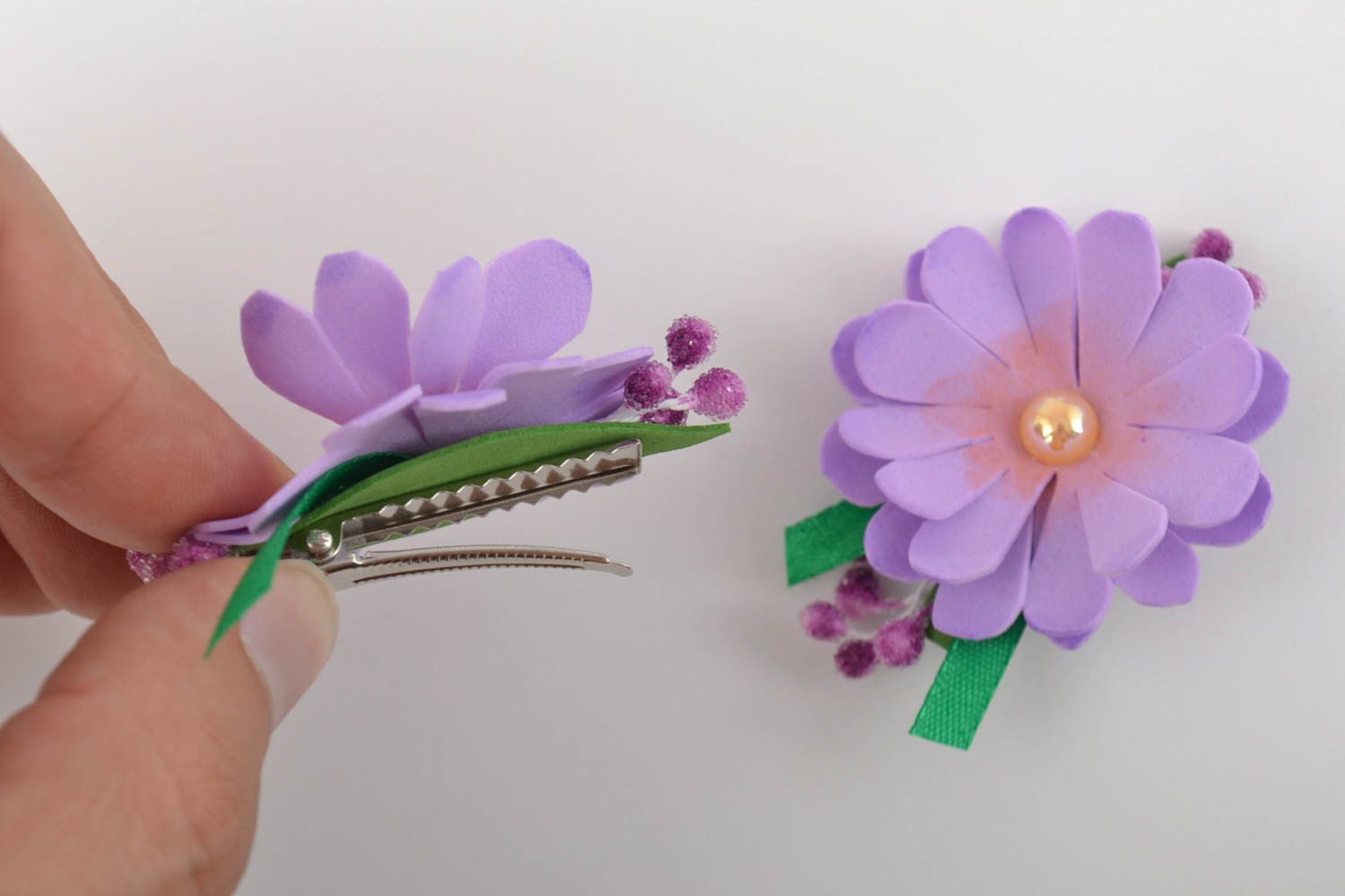 Как сделать цветок для волос на резиночке