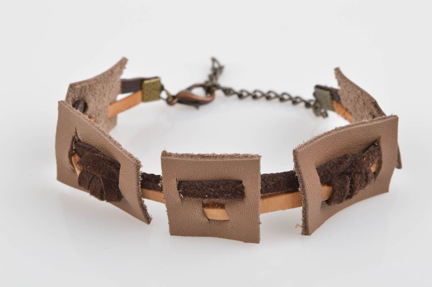 Bracelet large en cuir naturel fait main marron design Cadeau pour femme photo 3