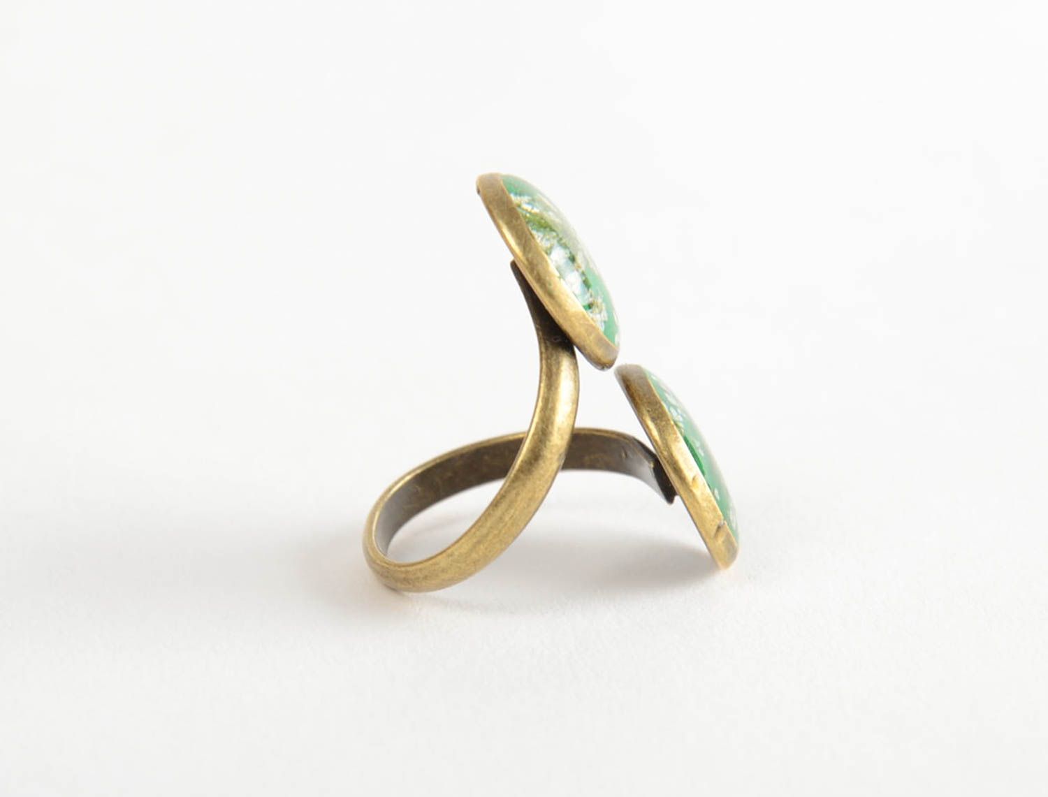 Beautiful unusual nice tender handmade green epoxy resin ring with dried flowers photo 3
