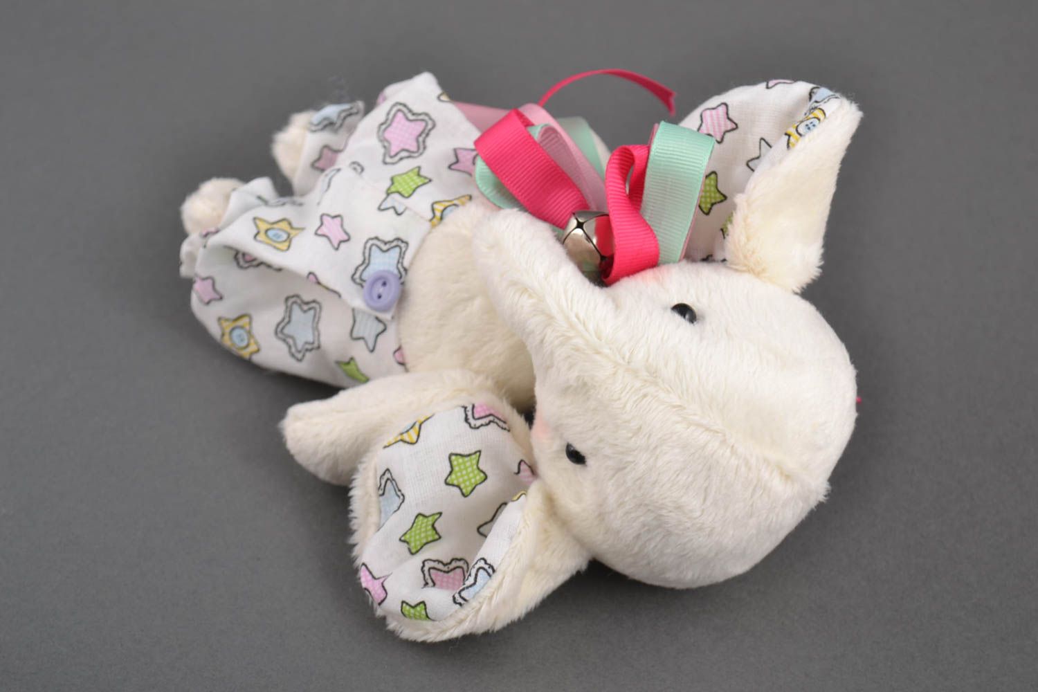 Jouet enfant fait main Peluche éléphant Cadeau original avec rubans blanc photo 2