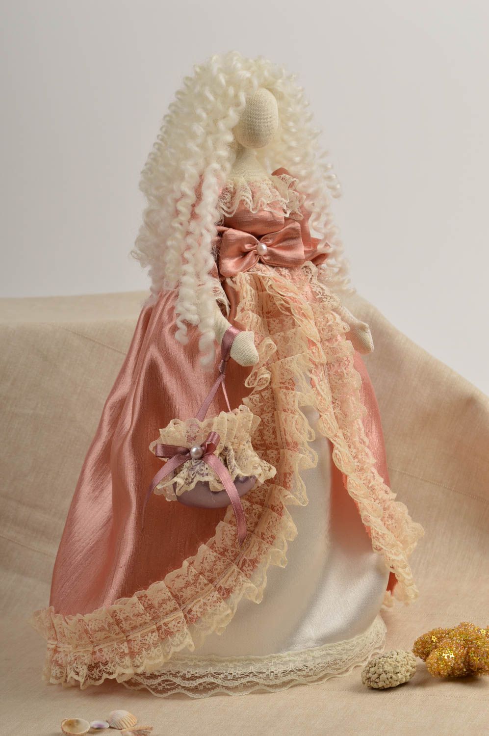 Авторская кукла ручной работы мягкая игрушка кукла из ткани симпатичная фото 1