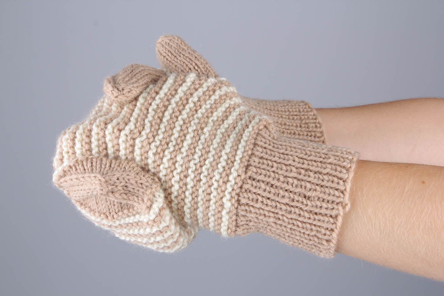 Mitaines faites main tricotées en laine  photo 4
