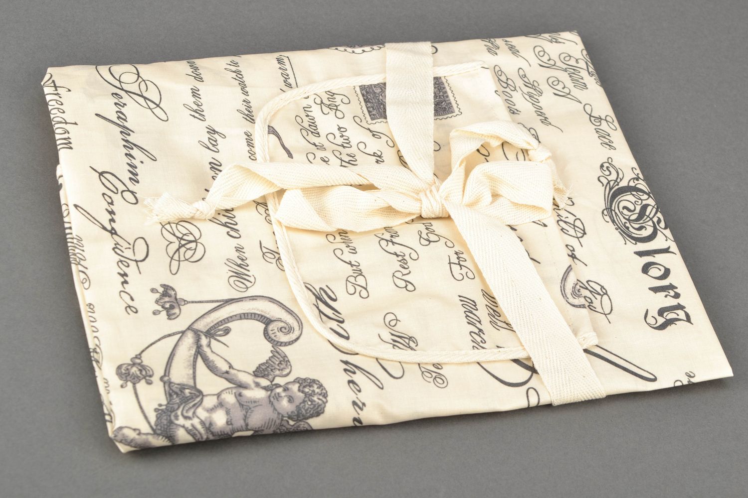 Handgemachte Textil Küchenschürze aus Baumwolle mit Tasche foto 3