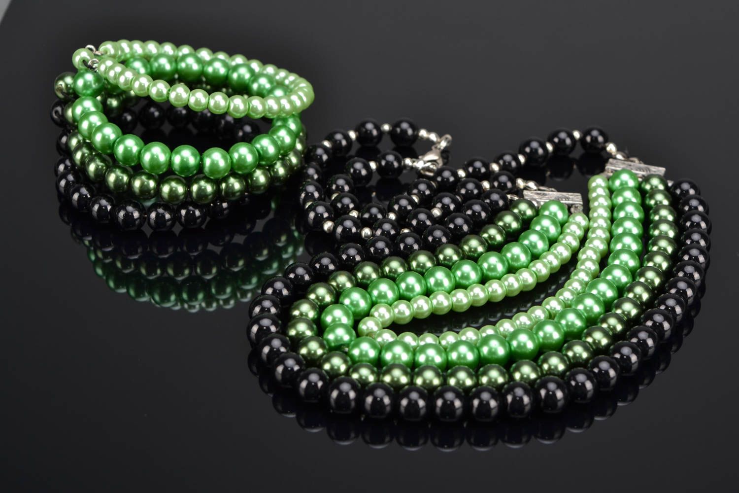 Parure de bijoux en perles artificielles collier et bracelet  photo 1