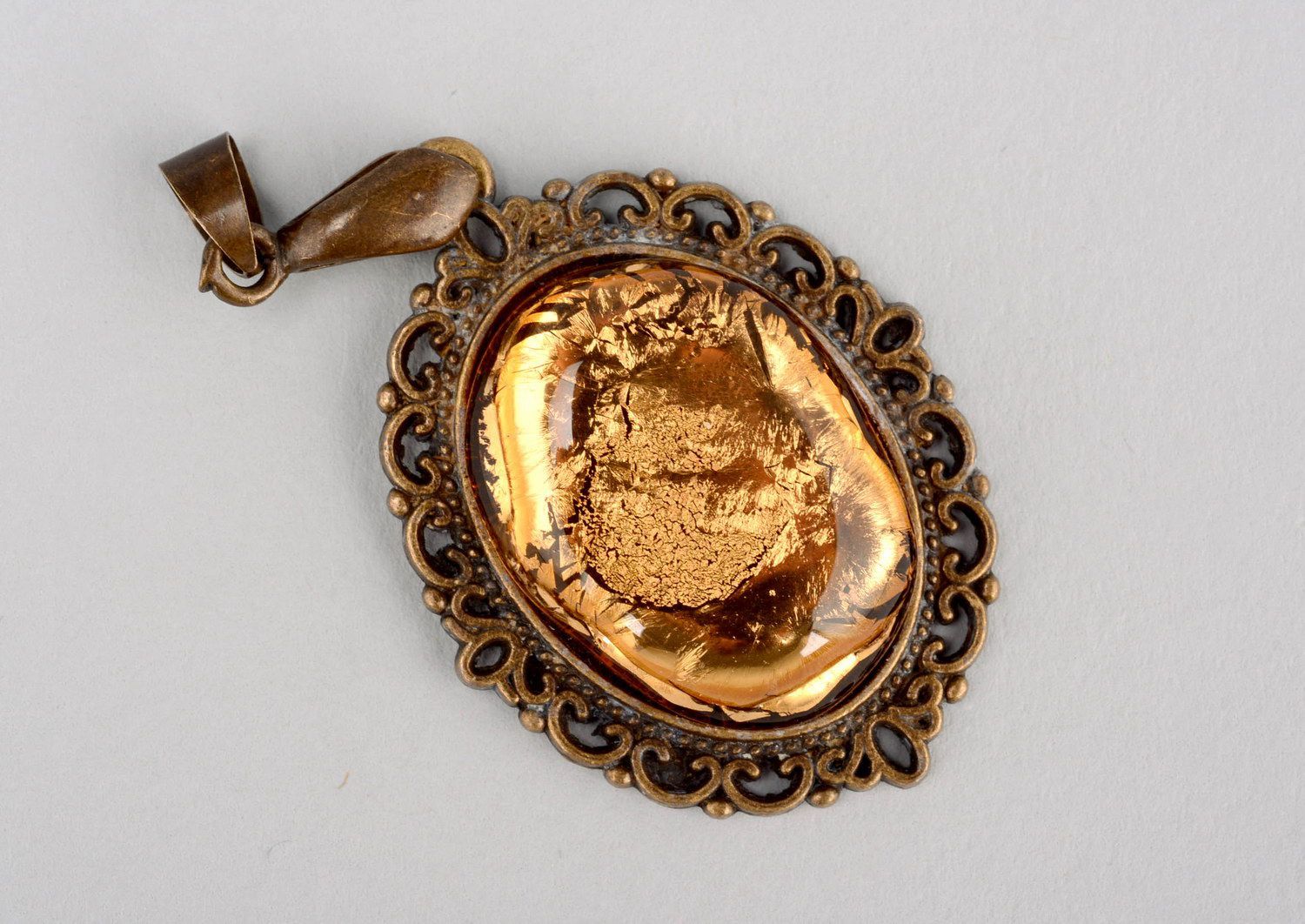 Vintage pendant with gilding photo 2