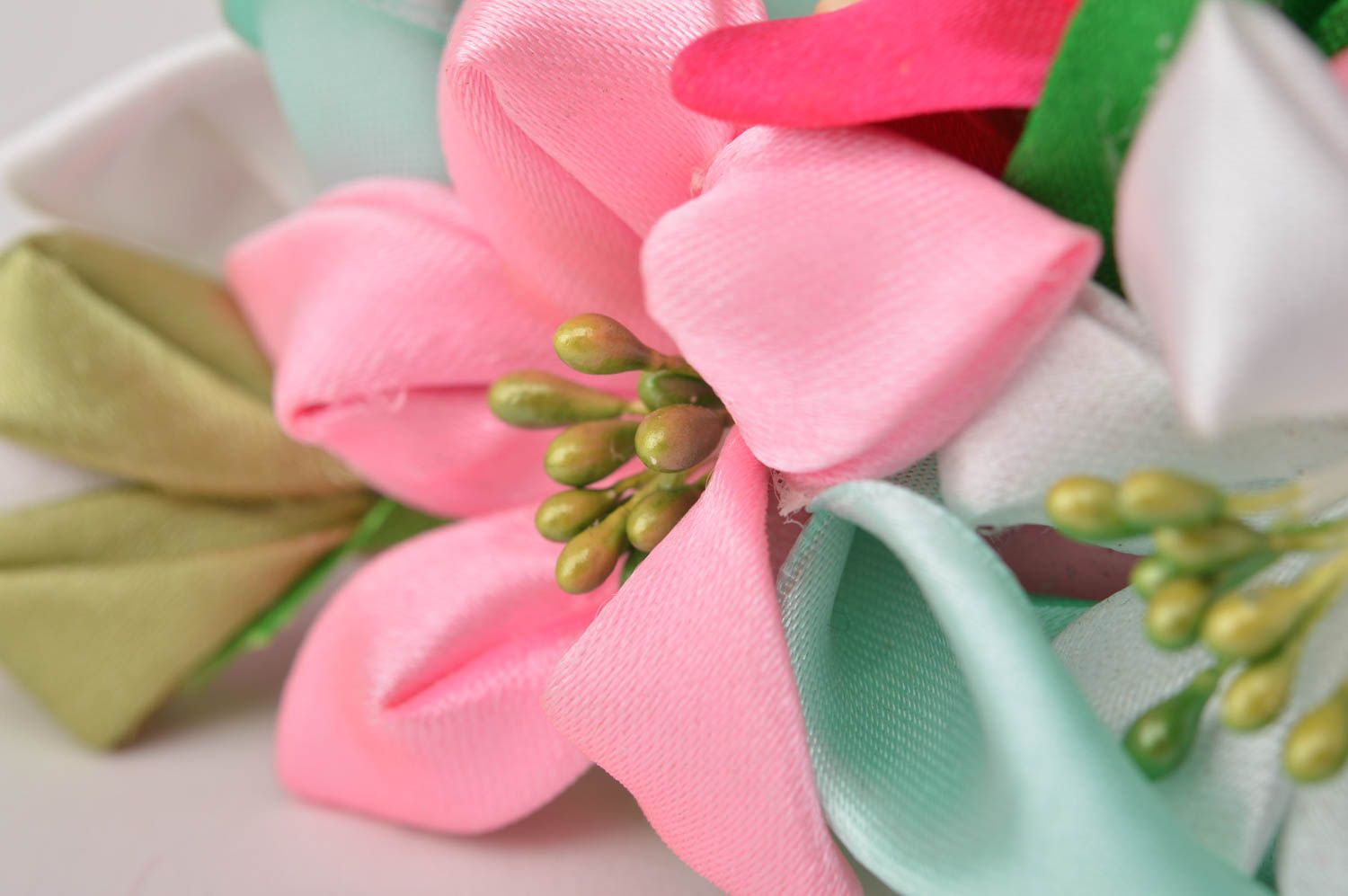 Stylish handmade flower barrette hair clip with flowers elegant hair gift ideas photo 4