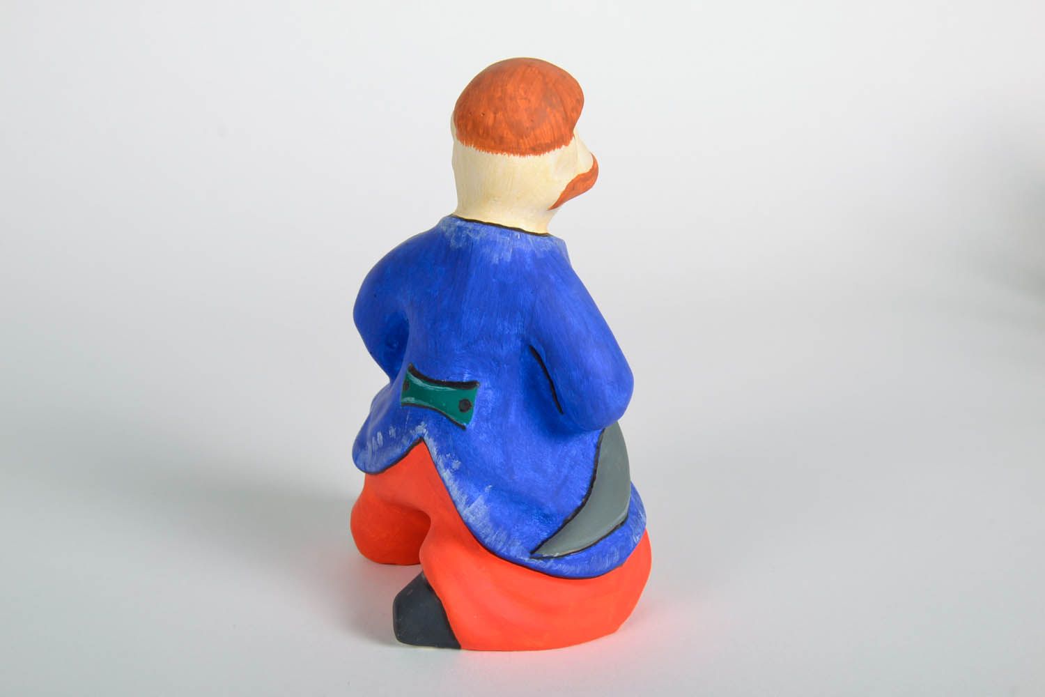 Figur aus Keramik Kosak mit Säbel  foto 4