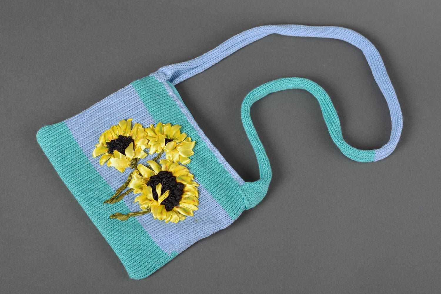 Handmade Strick Tasche bunte Stofftasche Damen Accessoire mit Sonnenblumen foto 1