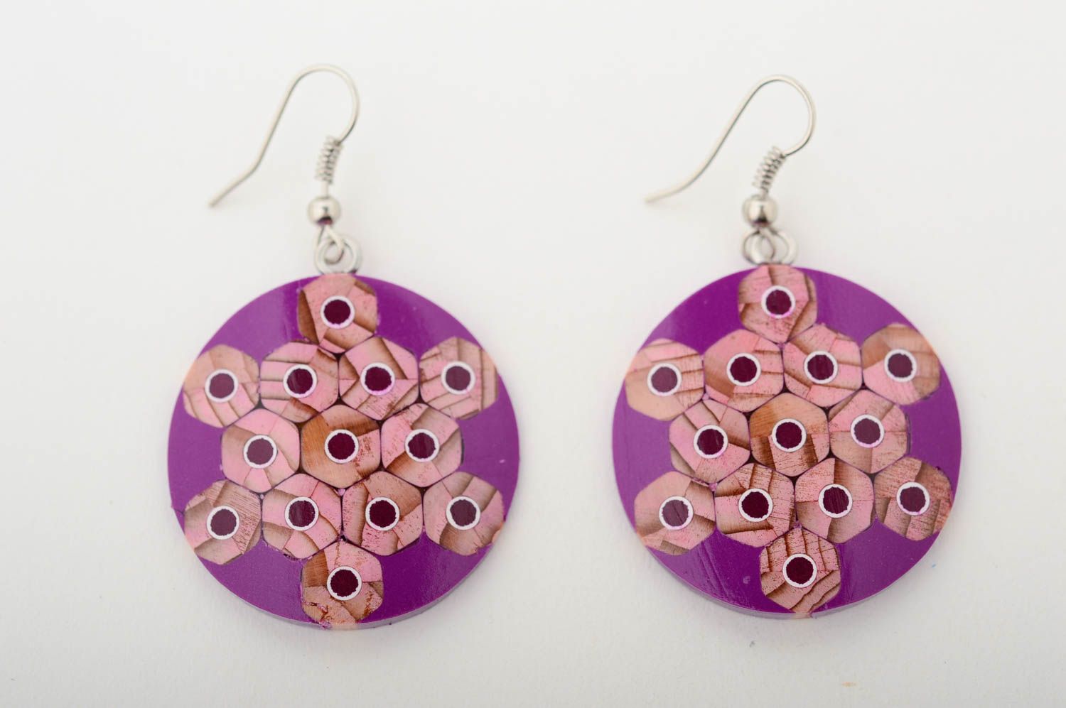 Boucles d'oreilles rondes Bijou fait main violettes design original Cadeau femme photo 3