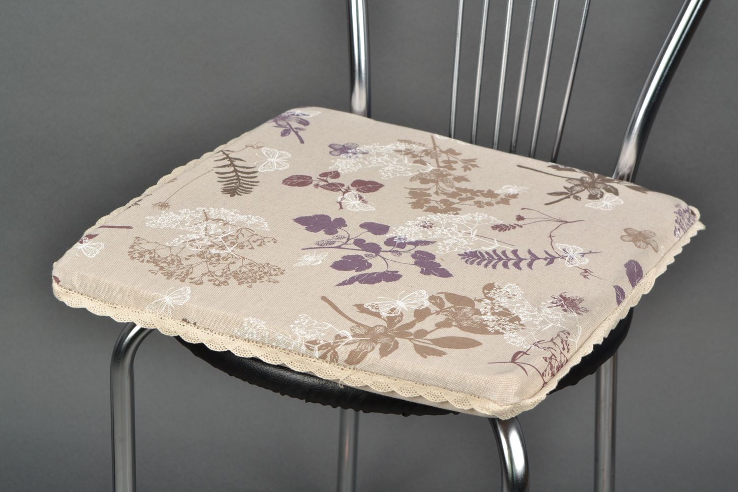 Galette de chaise en coton beige à motif plantes carrée faite main originale photo 1