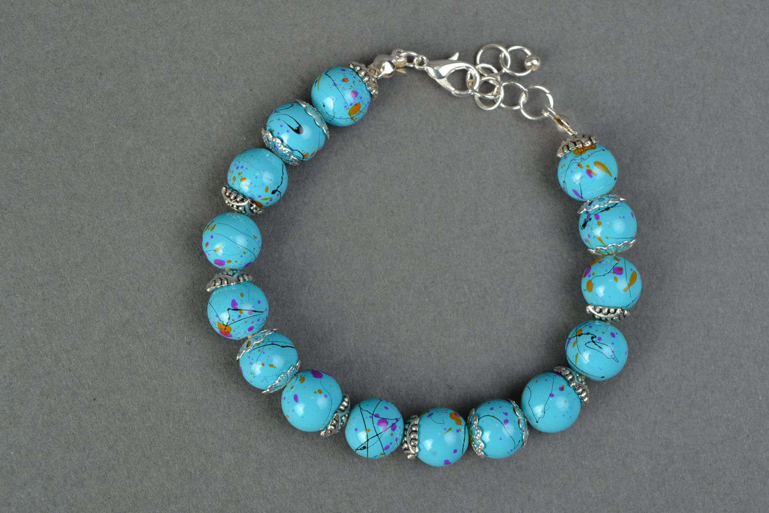Plain handmade turquoise bead bracelet photo 1
