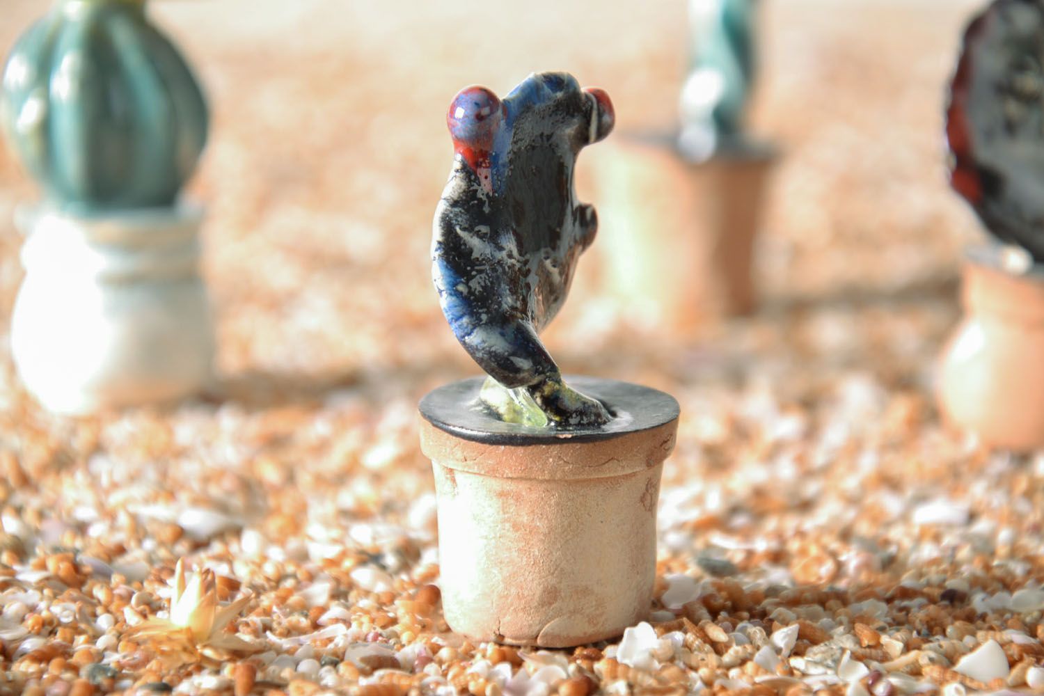Statuette décorative faite main en argile miniature souvenir Pot de fleurs photo 1