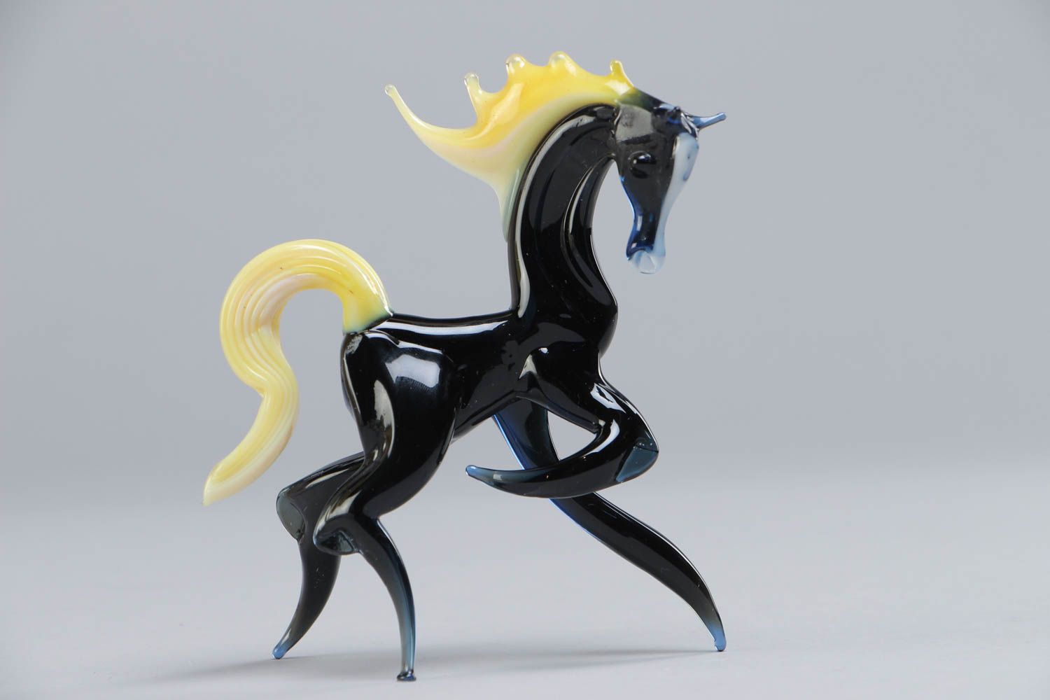 Miniature beautiful handmade lampwork glass statuette of horse photo 2
