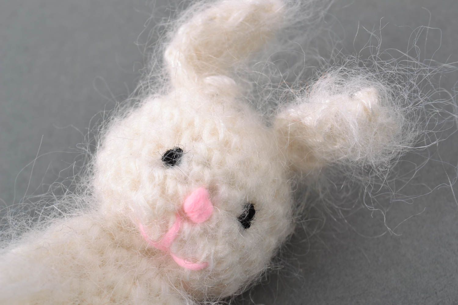 Marionnette à doigt lièvre en laine faite main pratique théâtre pour enfant photo 3