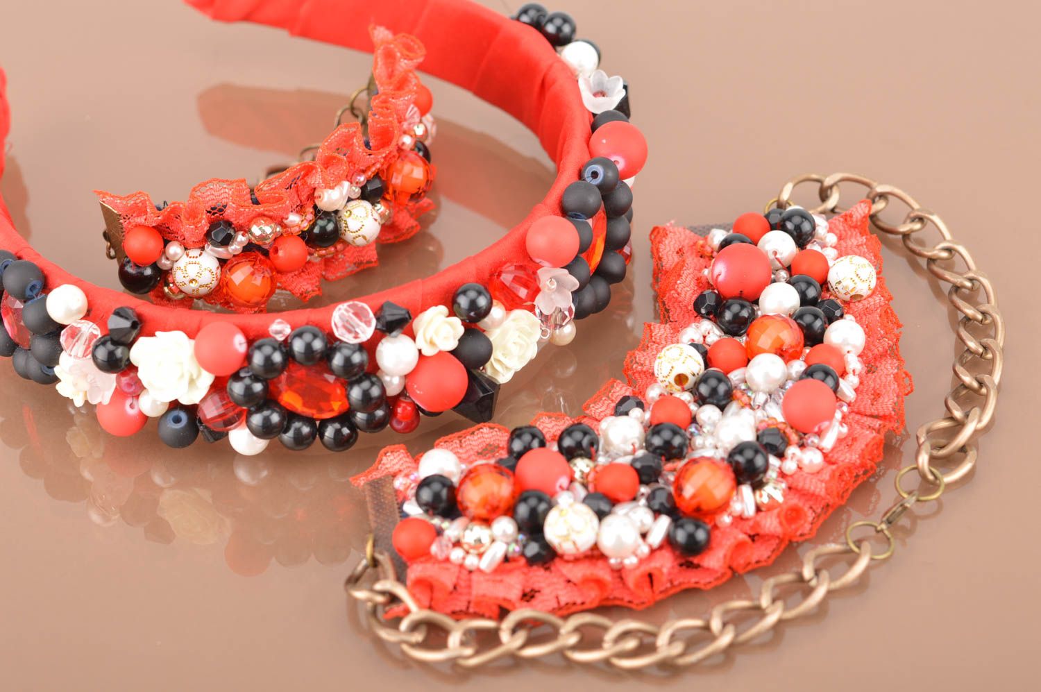 Schmuckset mit Perlen Collier Armband und Haarreif in Rot handmade für Frauen foto 4