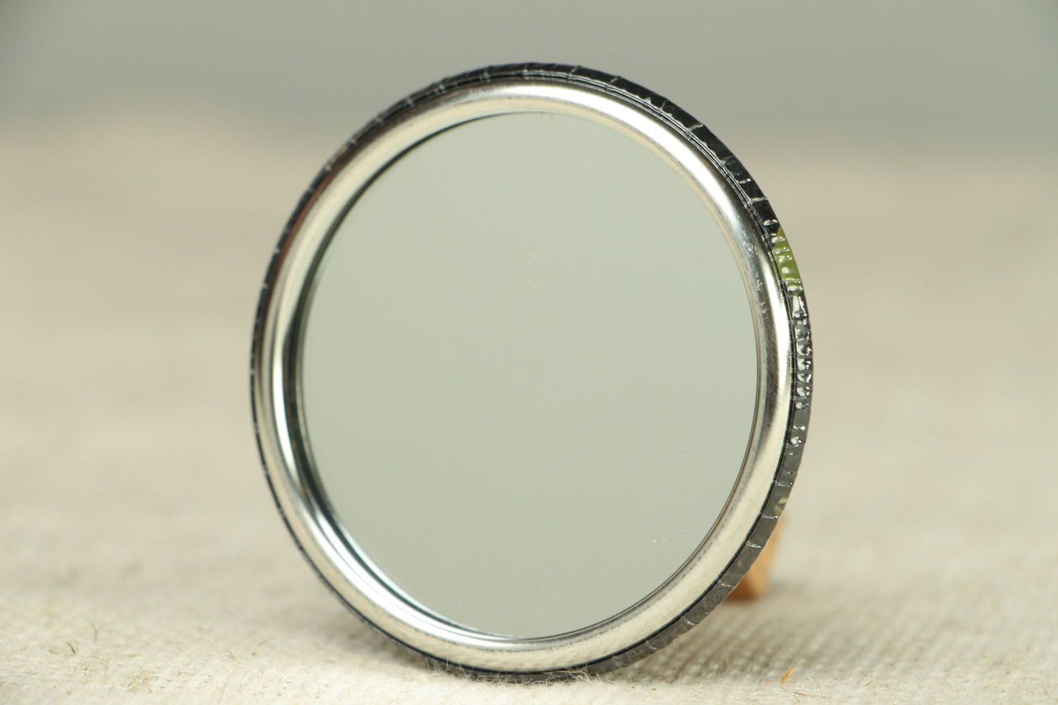 Miroir de poche fait main original petit rond cadeau pour femme Londres photo 5