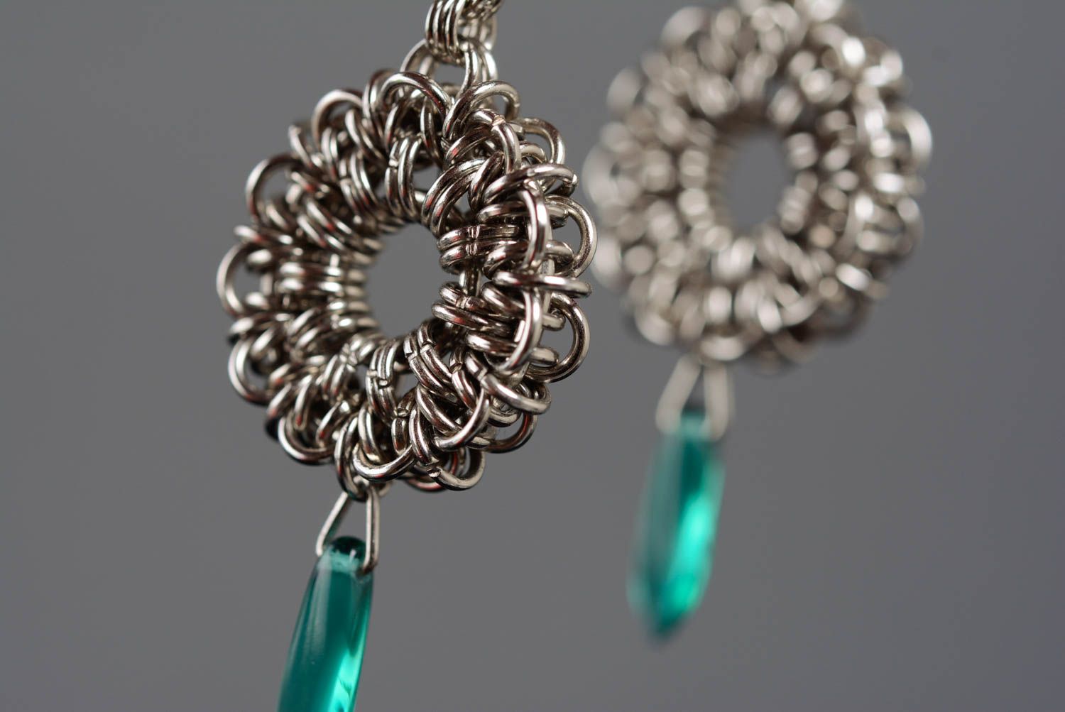 Handmade massive Ohrringe aus Metall originell schön für romantische Frau  foto 2