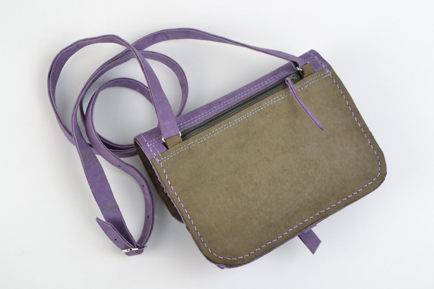 Handmade genuine leather clutch bag of lilac color with long handle for women photo 4