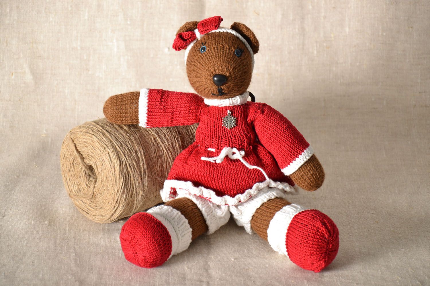 Knitted toy Bear photo 1