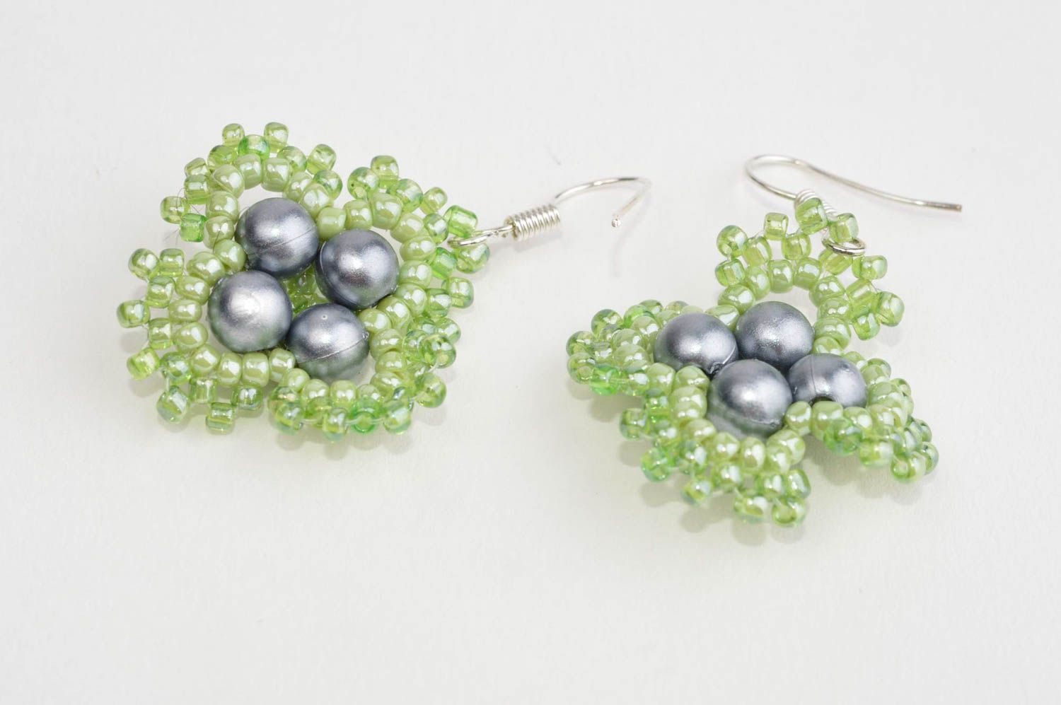 Beaded earrings handmade woven earrings with charms stylish fashion bijouterie photo 5