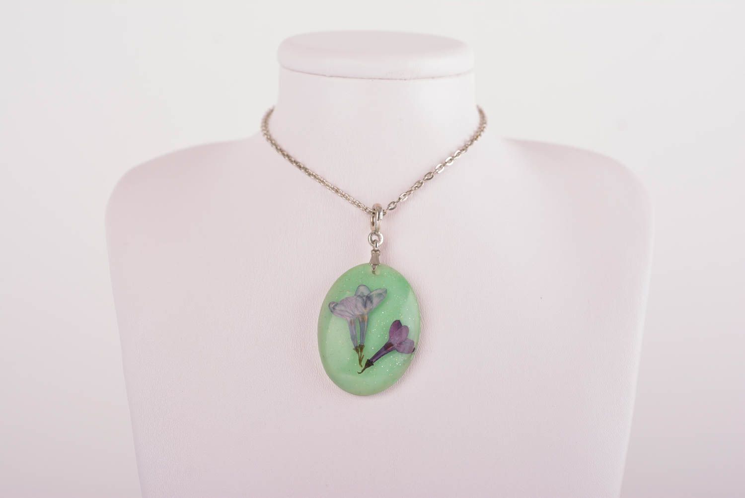 Unusual handmade epoxy pendant neck pendant on chain botanical jewelry photo 3