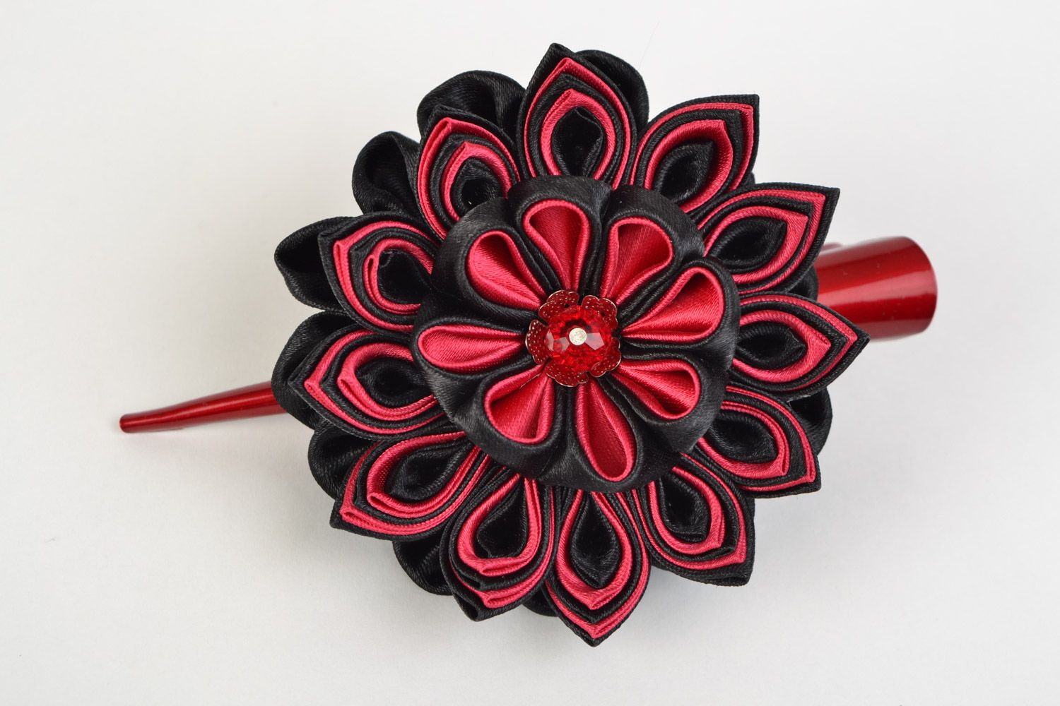 Red and black handmade satin ribbon kanzashi hair clip photo 3