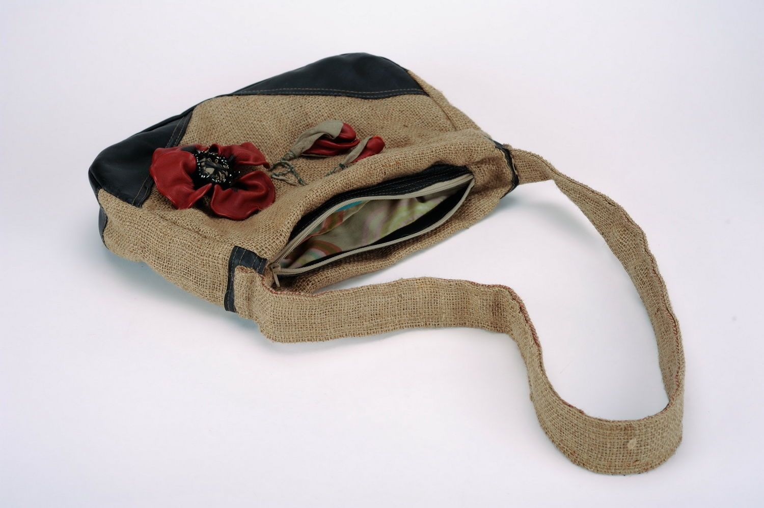 Handmade Tasche aus Leder und Sackgewebe Mohnblumen foto 6