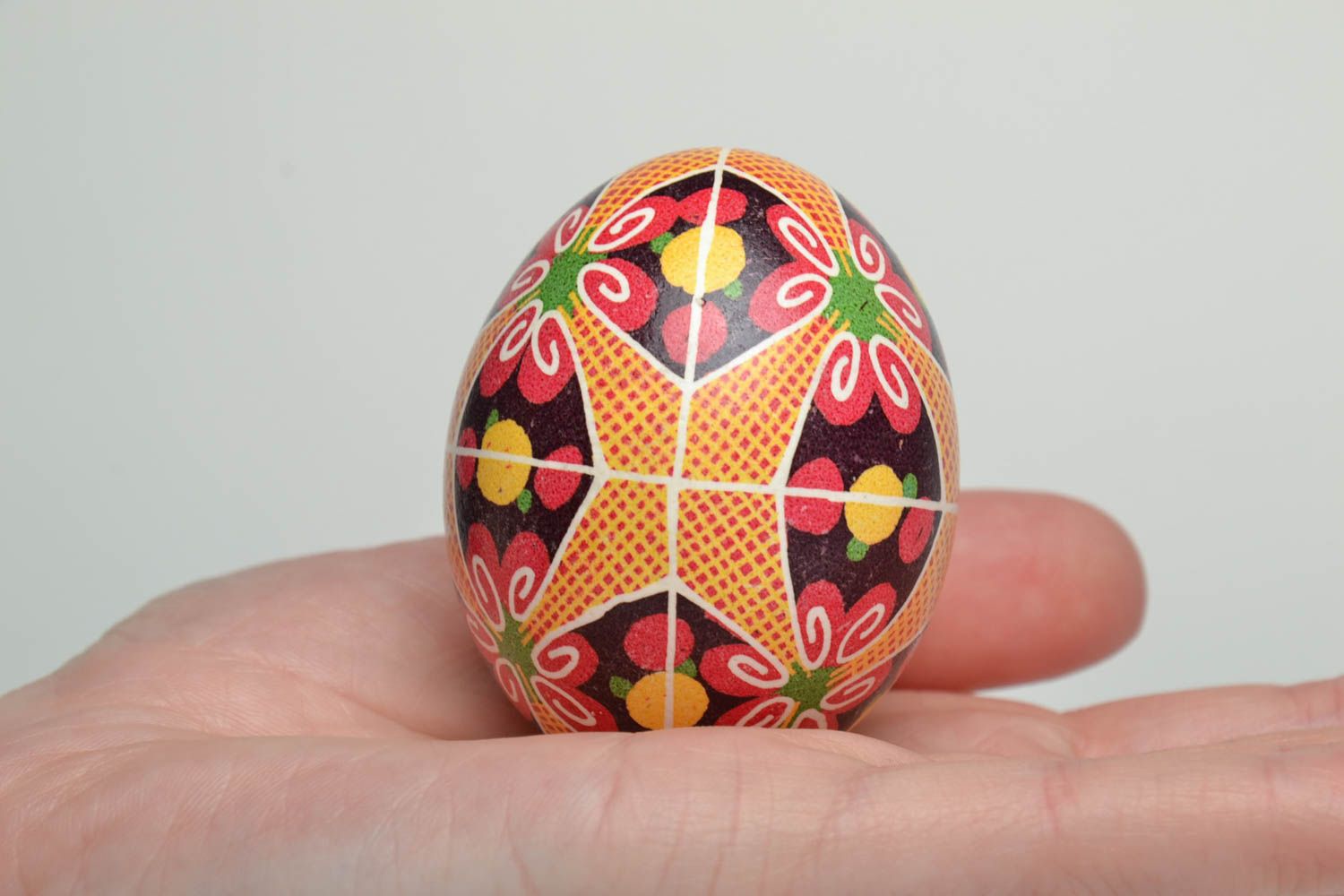 Huevo de Pascua pintado a mano  foto 5