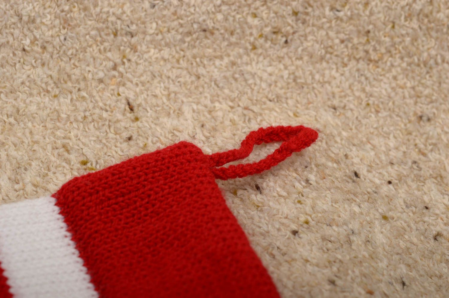 Chaussette Noël fait main Chaussette tricotée rouge blanc Idée déco Noël photo 4