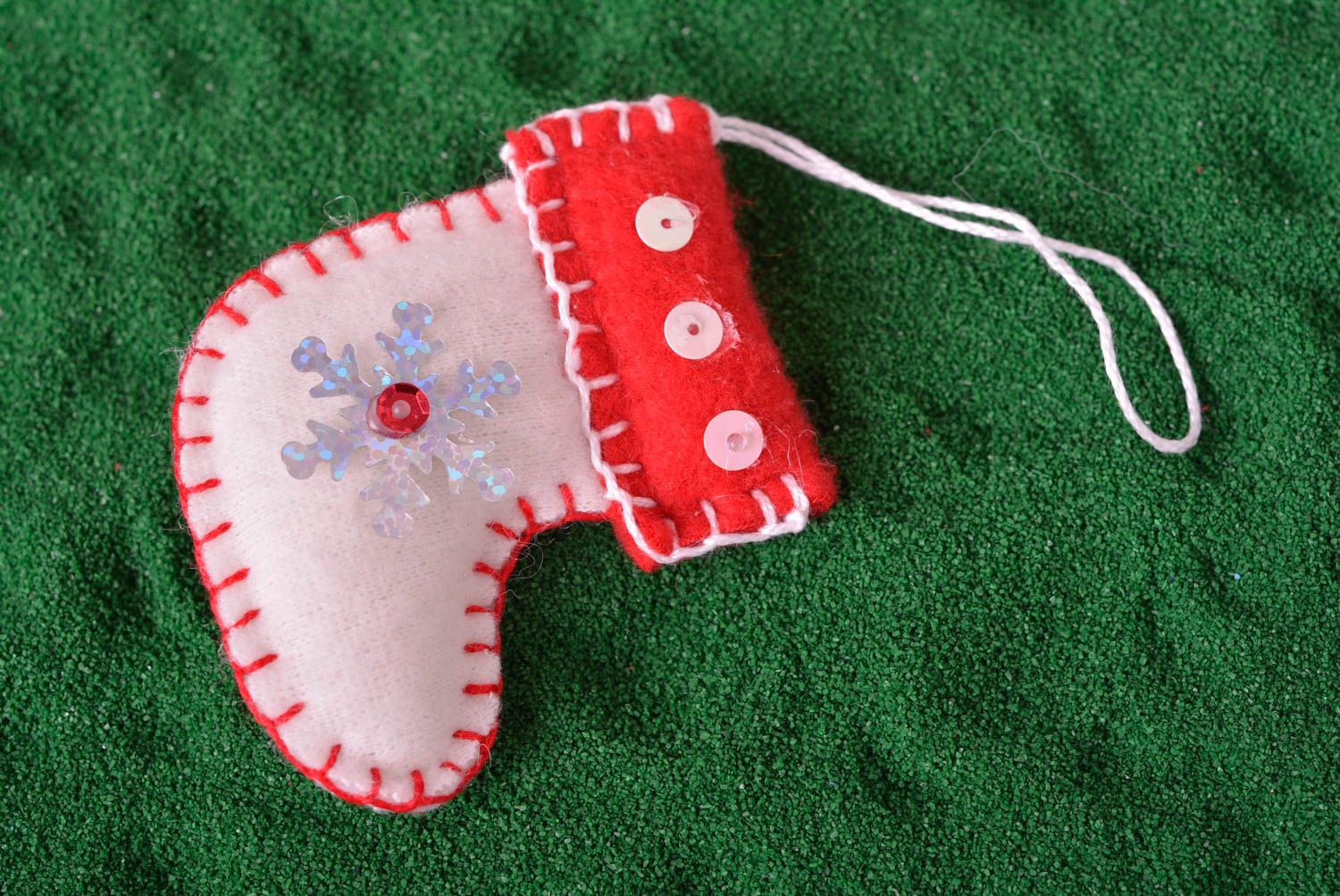 Мягкая игрушка хэнд мейд рождественский носок со снежинкой интерьерная игрушка фото 1