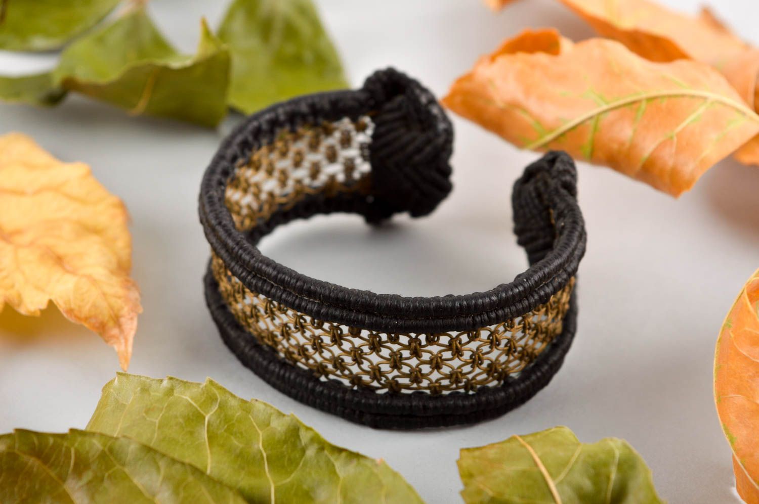 Плетеный браслет ручной работы браслет из латуни модный браслет черный фото 1