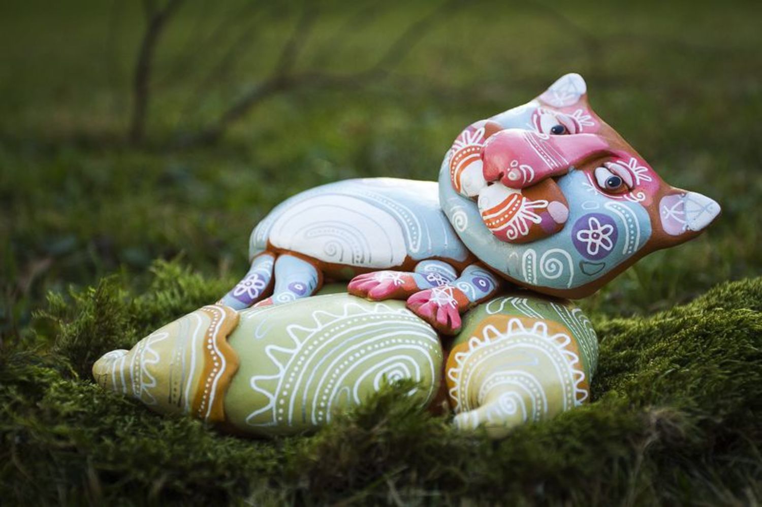 Ceramic figurine Cat on vagetable marrows photo 1