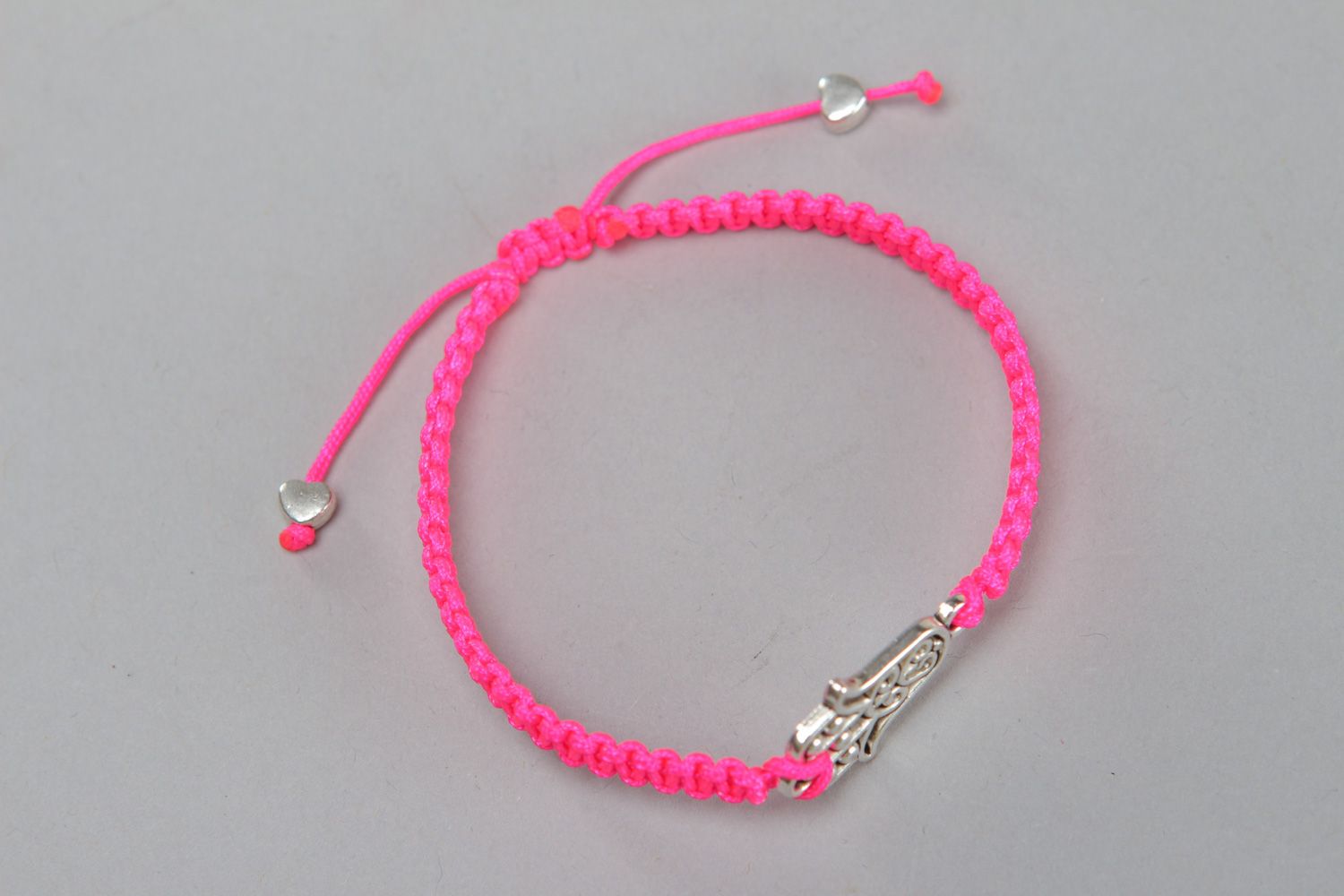 Bracelet tressé en lacet synthétique fin rose fait main original pour femme photo 2
