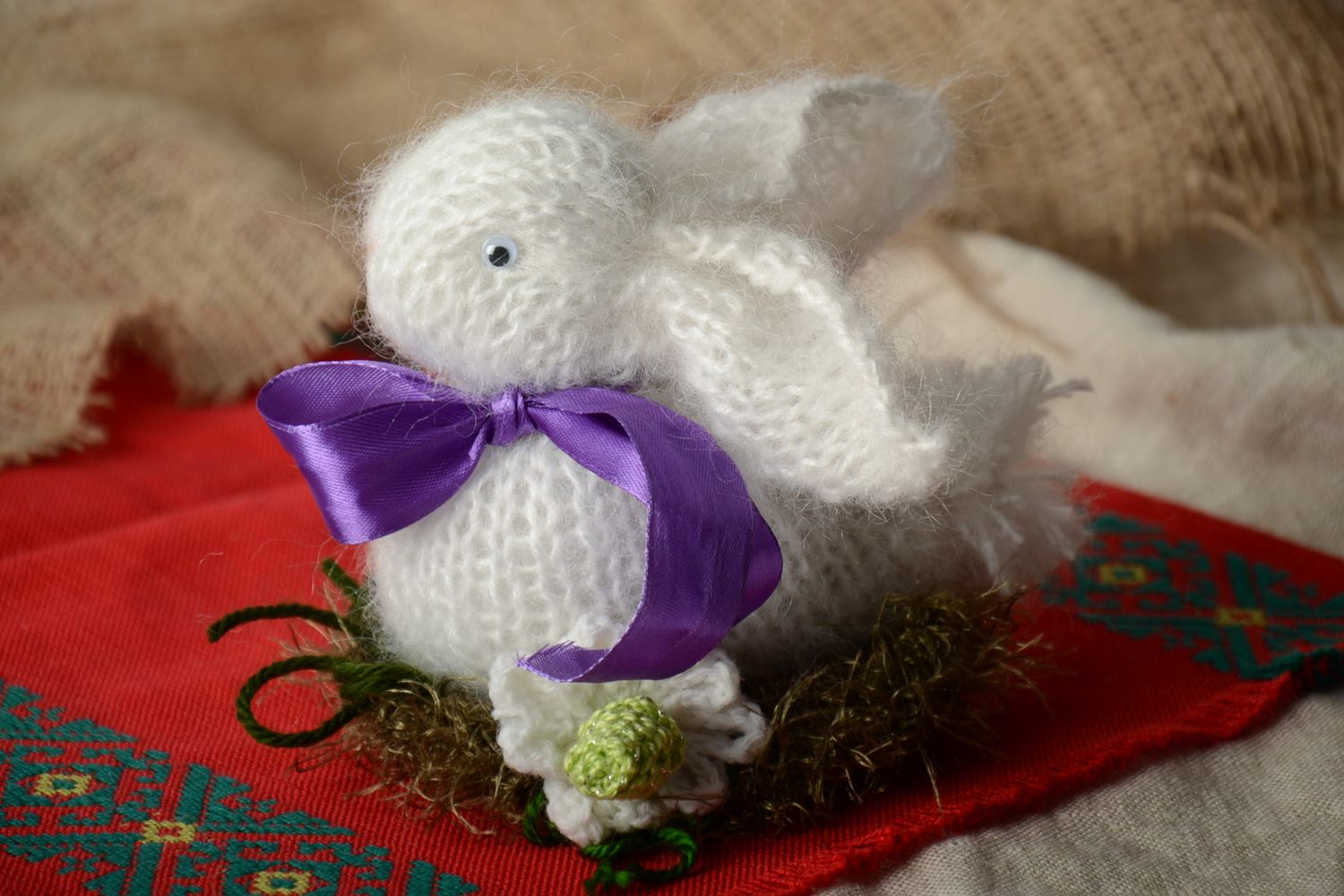 Jouet mou tricoté au crochet fait main blanc décoratif de Pâques Lièvre photo 1
