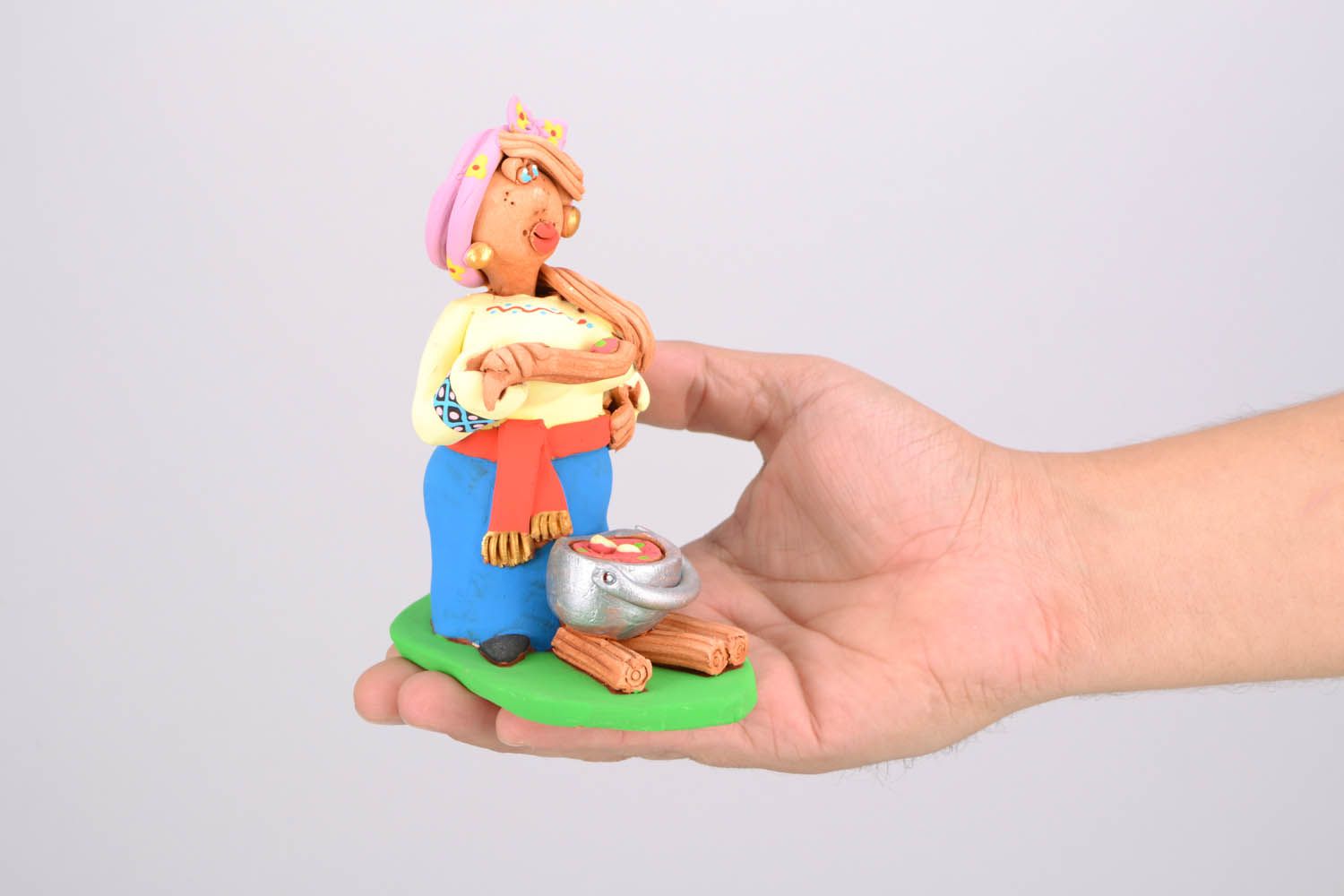 Clay statuette Cossack Woman is Cooking Soup photo 2