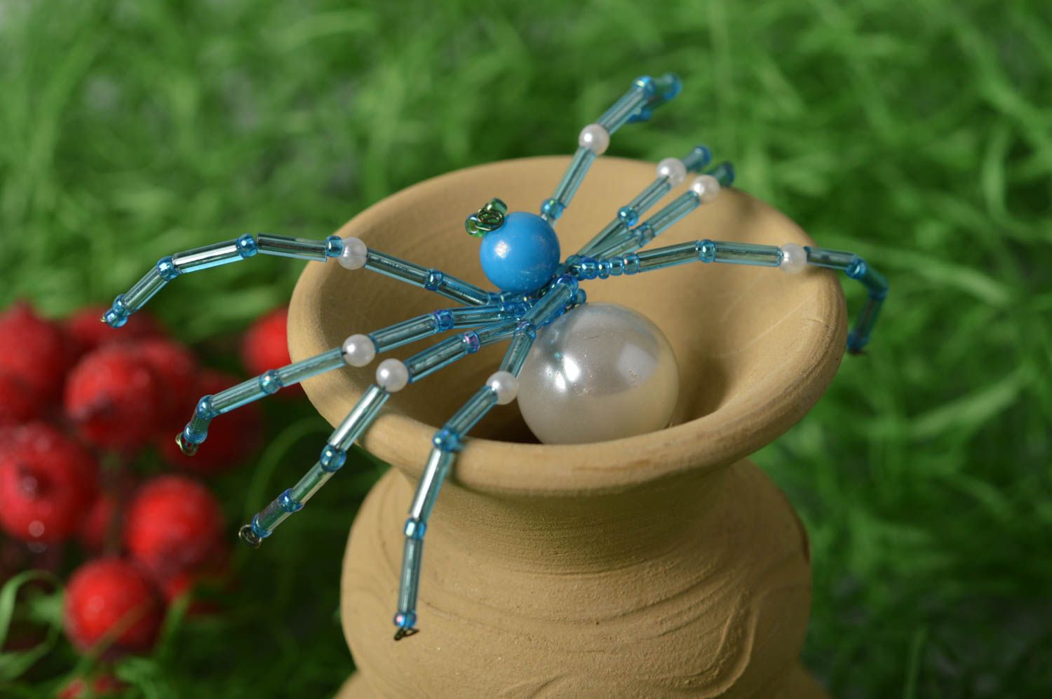 Araignée bleu ciel Déco maison fait main en perle de rocaille Cadeau original  photo 1