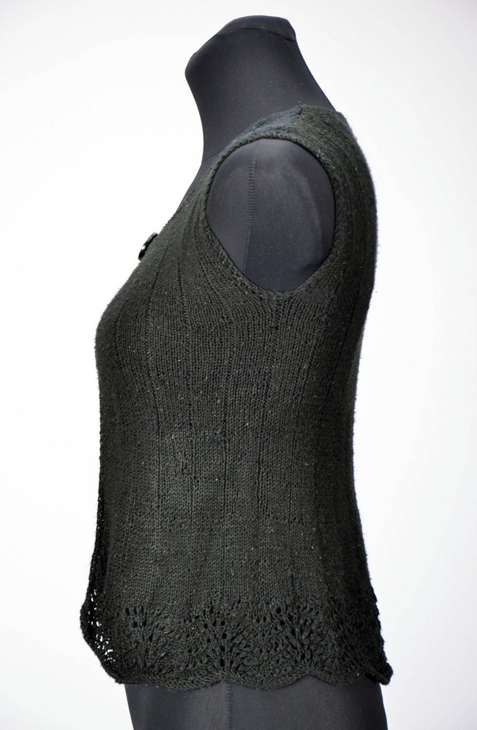 Knitted black vest photo 4