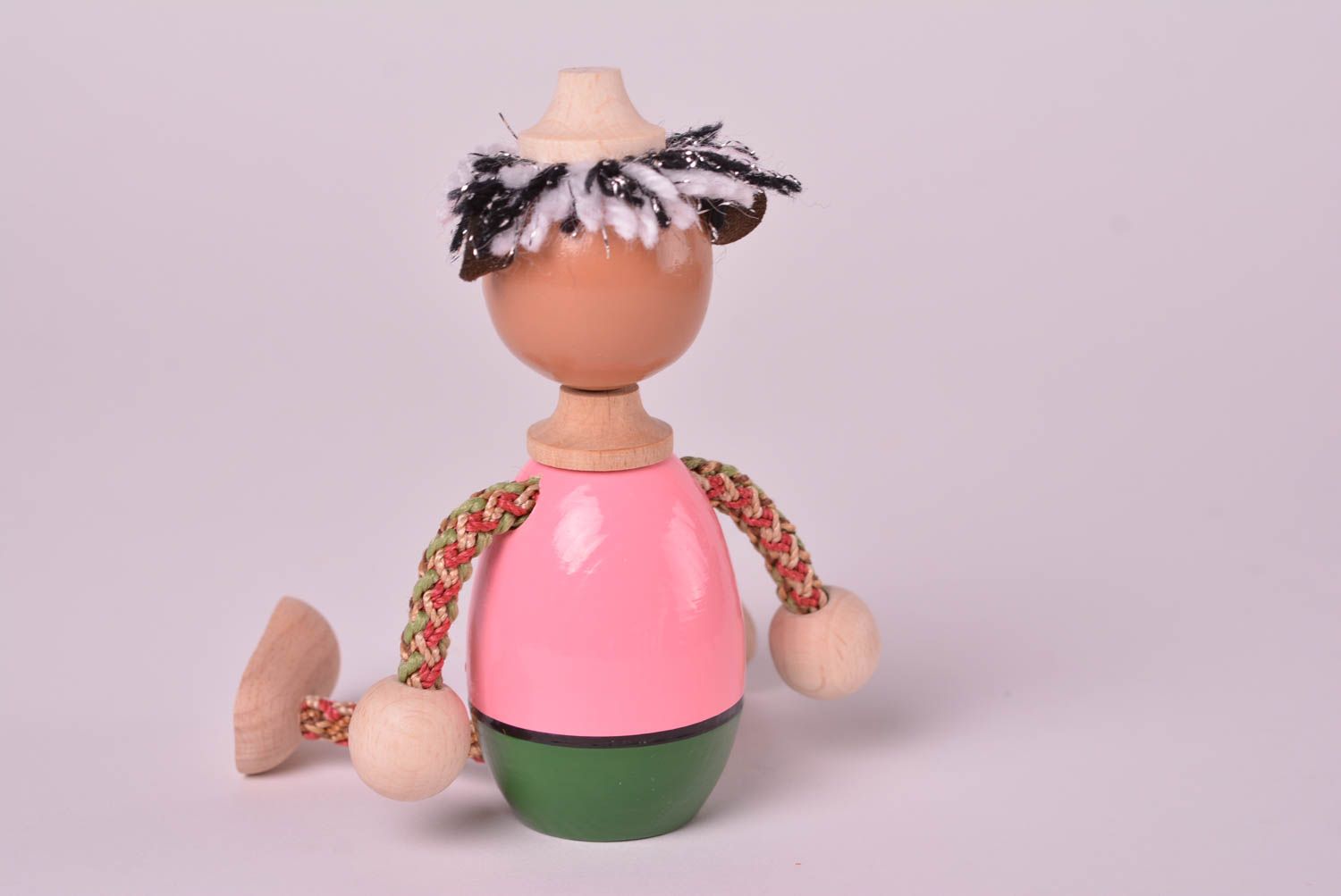 Игрушка ручной работы на пружинке игрушка из дерева подарок для ребенка фото 3