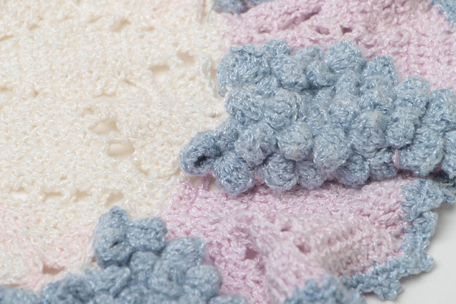 Napperon rond tricoté en viscose au crochet fait main pour décorer la table photo 3