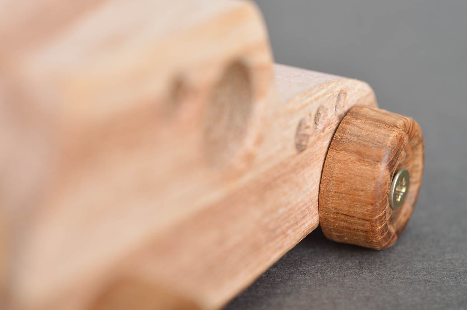 Petit jouet voiture en bois fait main écologique pour enfants de plus de 6 ans photo 4