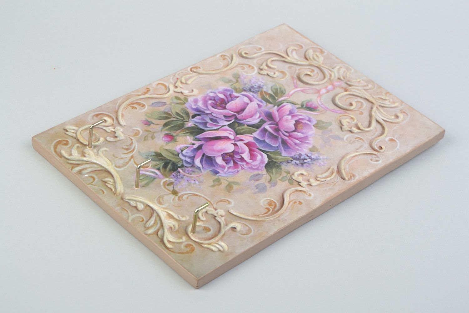 Handmade decoupage plywood wall key holder with three hooks Lilac Roses photo 3
