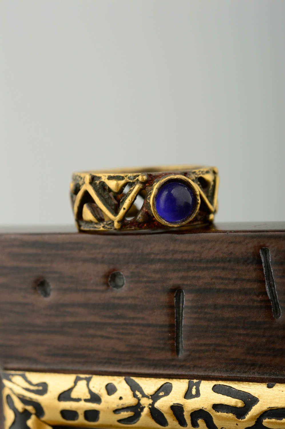 Кольцо ручной работы кольцо из бронзы с камнем натуральным красивое кольцо фото 1