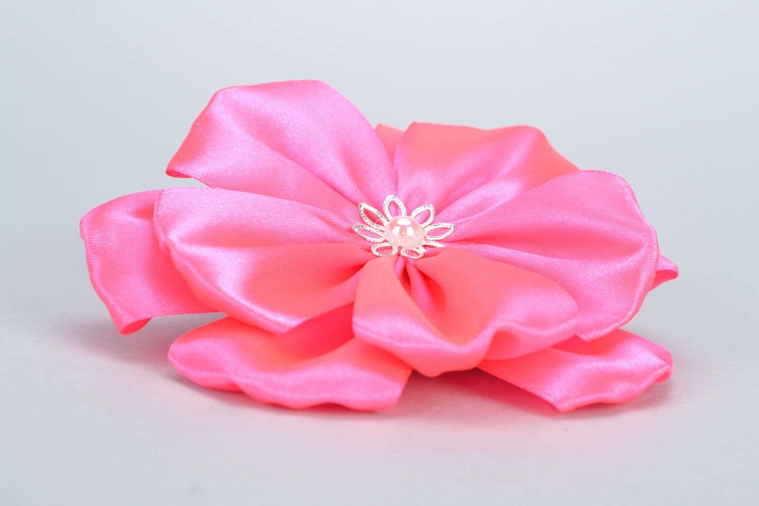 Handmade pink kanzashi satin ribbon flower hair tie photo 3