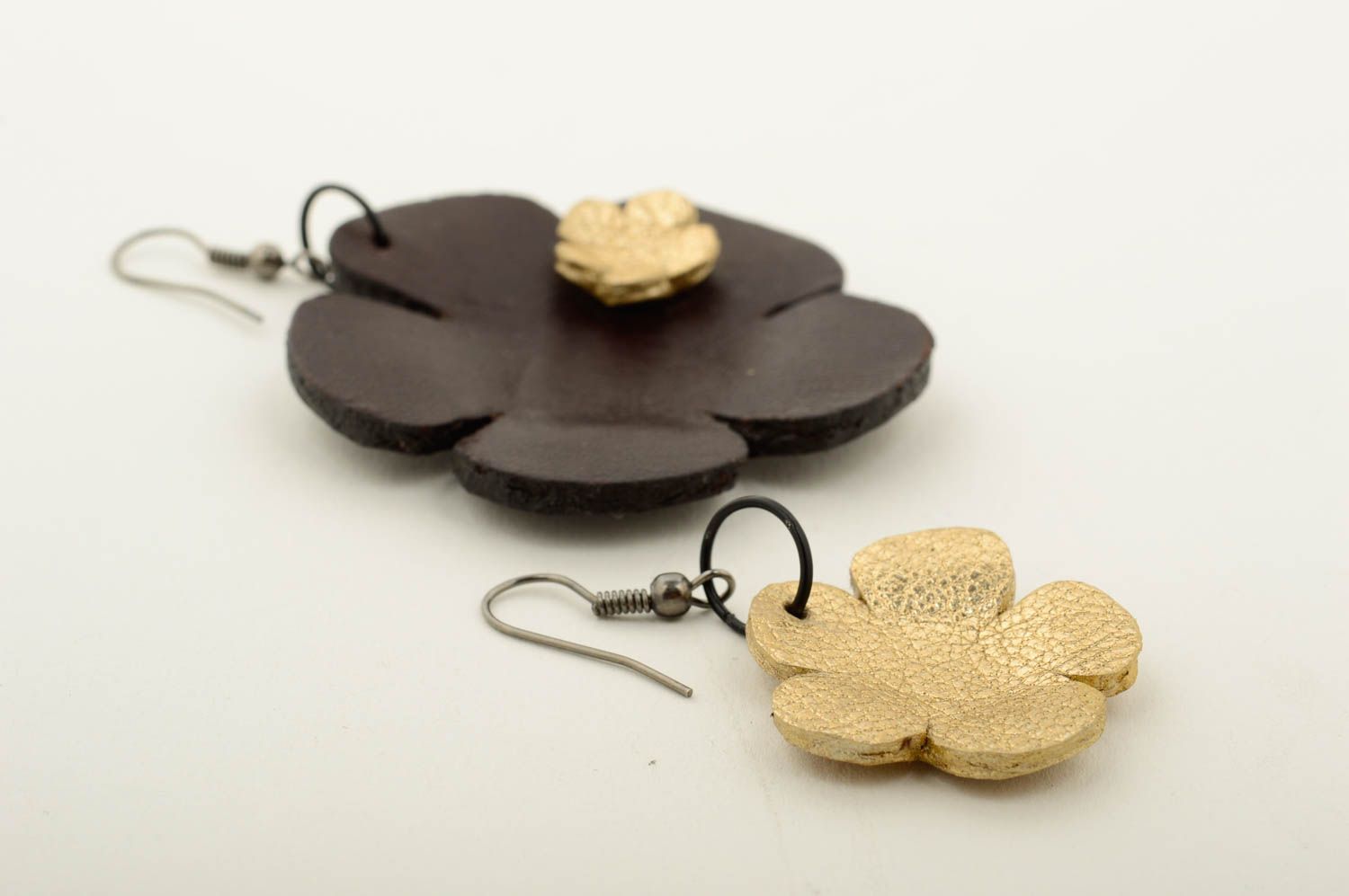 Homemade jewelry leather earrings flower accessories designer earrings photo 4